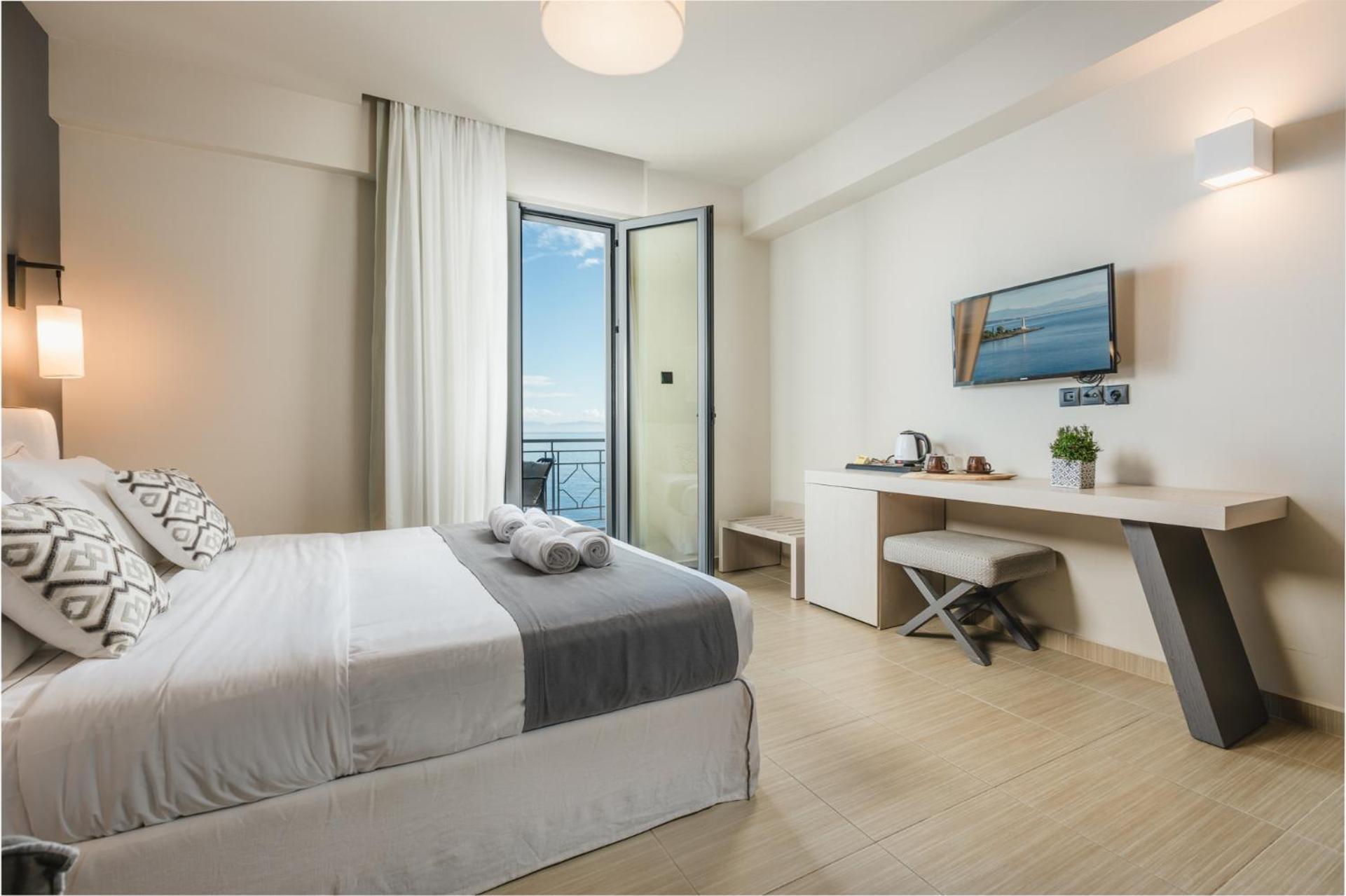 Infinity Hotel Gytheio Extérieur photo