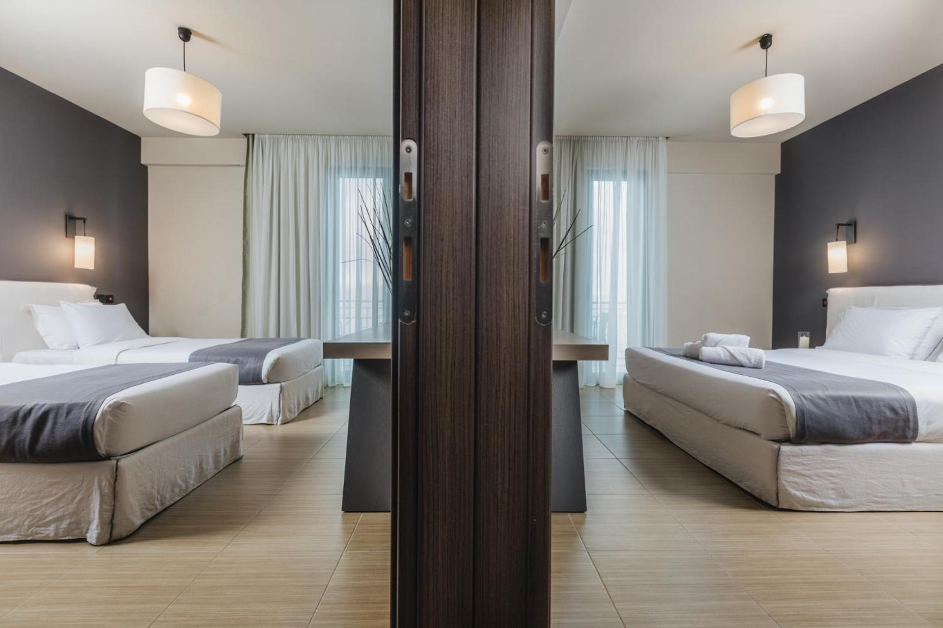Infinity Hotel Gytheio Extérieur photo